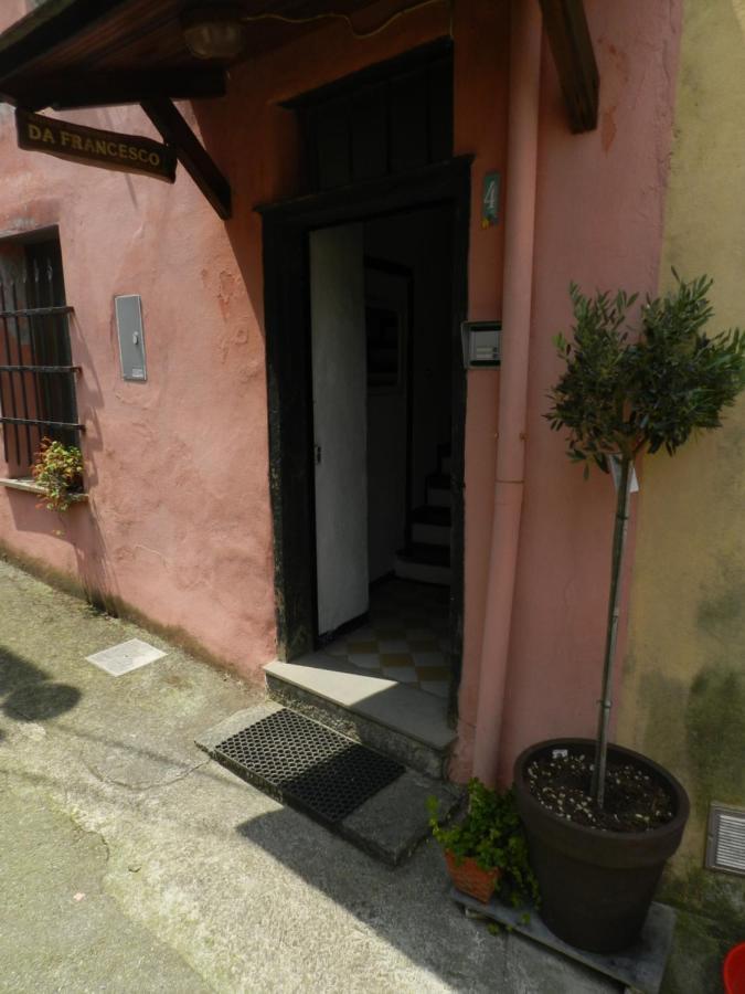 Trilocale In Dimora Tipica Montale (Liguria) Exterior foto
